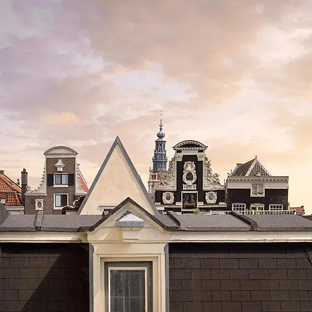 Hotel Damsquare-3
