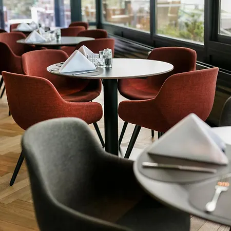 Arcotel Nike Linz-3