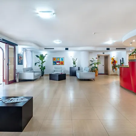 Marc Hotel-2