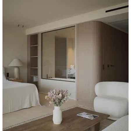 Hotel Le Versailles-3