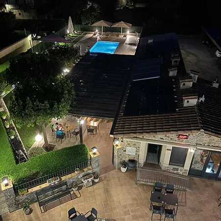 Hotel-Restaurante La Quadra-2