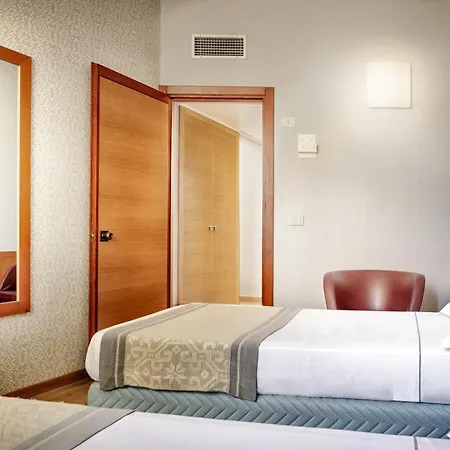 Hotel Italia-3