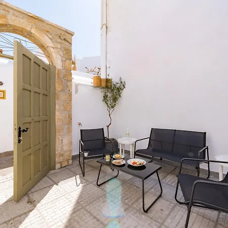 Lefka Hotel&Apartments-2