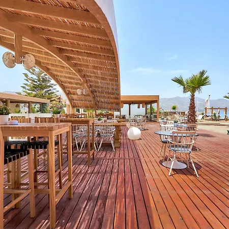 Enorme Teatro Beach - Adults Only-2