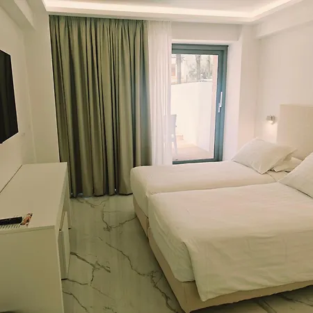 Ibiscus Hotel-2