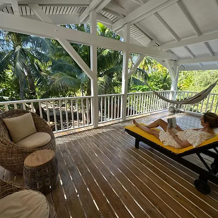 Le Coconut Lodge-3