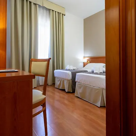 Garden Hotel-3