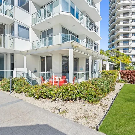 Boulevard Towers On Broadbeach-3