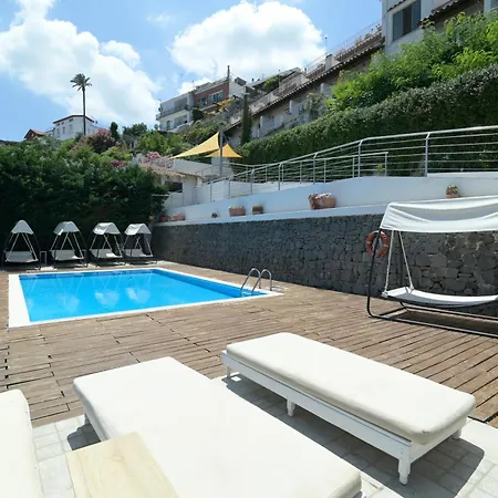 Marina 10 Design Hotel&SPA-3