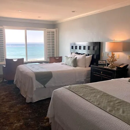 Blue Dolphin Inn-2