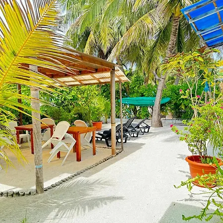Ithaa Beach-3