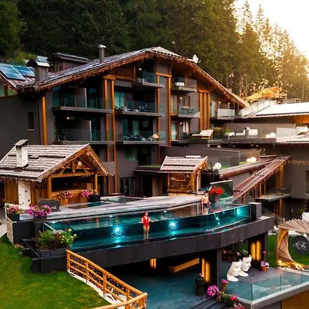 Hotel Chalet Al Foss - Adults Only-3