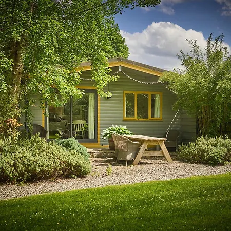 Lochend Chalets-2