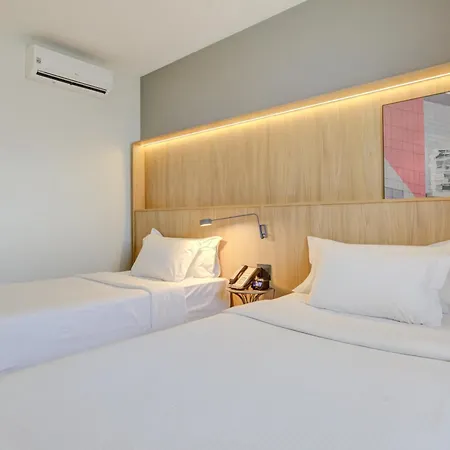 Hampton By Hilton Guarulhos Airport-3