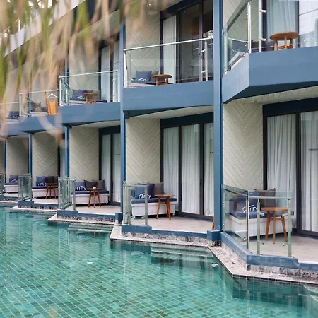 Hotel Tide Phuket Beachfront-3