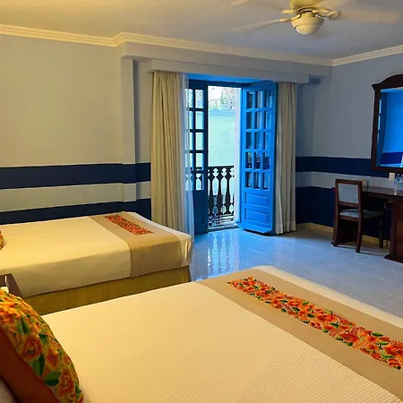 Hotel Plaza Colonial-3