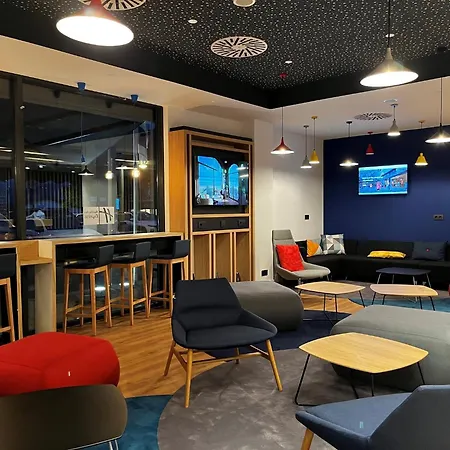 Holiday Inn Express Bilbao Airport By Ihg-2