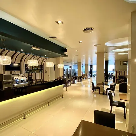 Hotel Bicentenario Suites&Spa-3