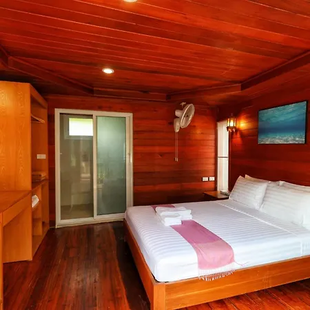 Horizon Beach Resort Koh Jum-2