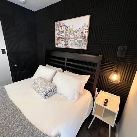 Pura Vida Private Access, Room & Bathroom-3