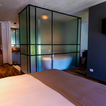 Be House Suites & Spa-3