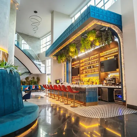 Wyndham Guayaquil, Puerto Santa Ana-3