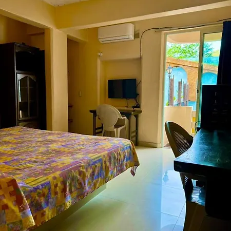 Hotel Zihuatanejo Centro-3