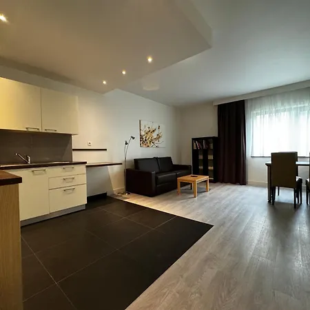 Hotel & Aparthotel Casteau Resort Mons Soignies-3
