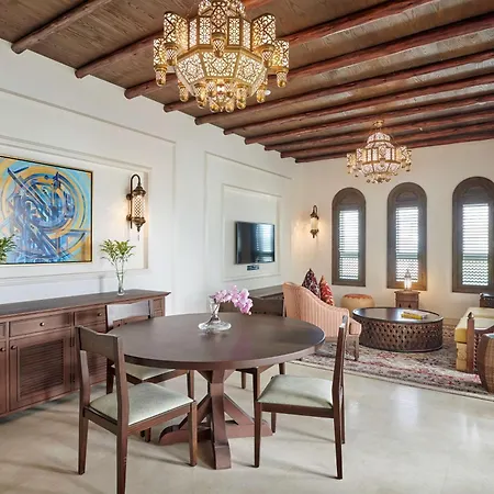 Hilton Salwa Beach Resort&Villas-2