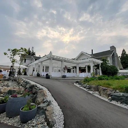Sooke Harbour House-3