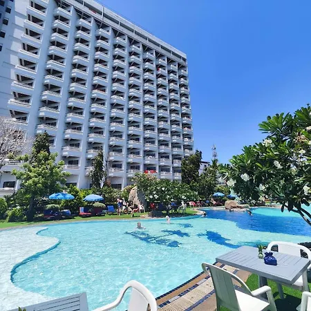 Grand Jomtien Palace Hotel-2