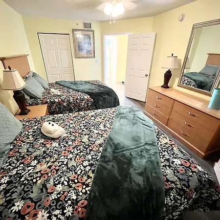 Direct Oceanfront Condos With Best Water Facilities In Paradise Resort-3