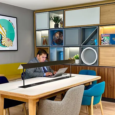 Holiday Inn Bristol Airport By Ihg-2