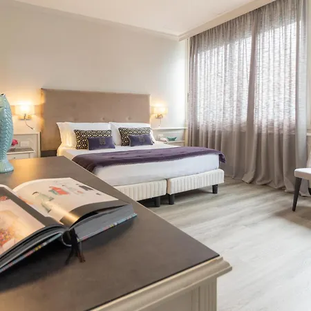 Parco Dei Principi Boutique Hotel-3