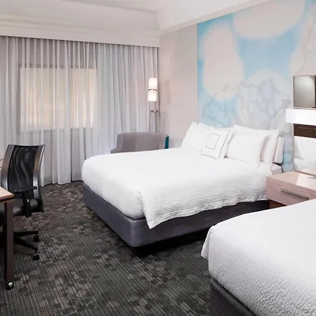 Courtyard By Marriott Pensacola-2