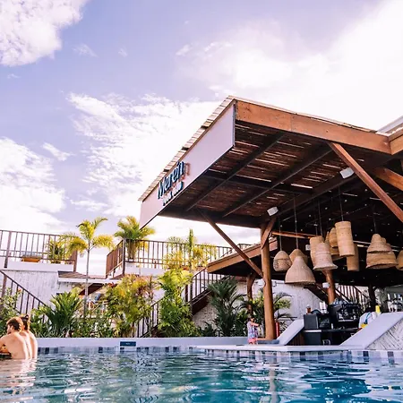 Tropical Suites Hotel-2