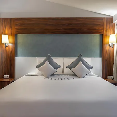 Berry Blue Hotels-3