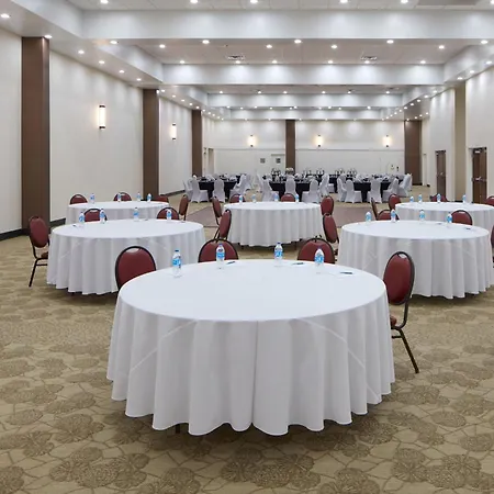 Four Points By Sheraton Virginia Beach Oceanfront-2