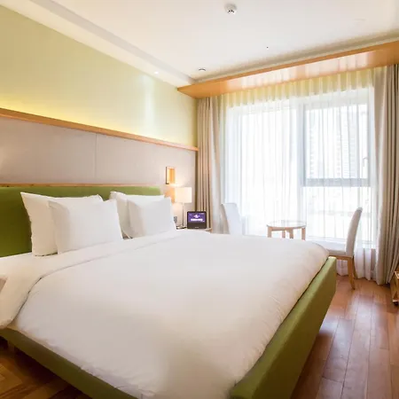 Baymond Hotel-3