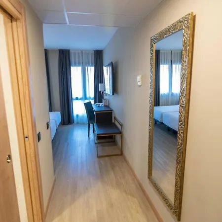 Hotel Zentral Ramiro I Oviedo-3