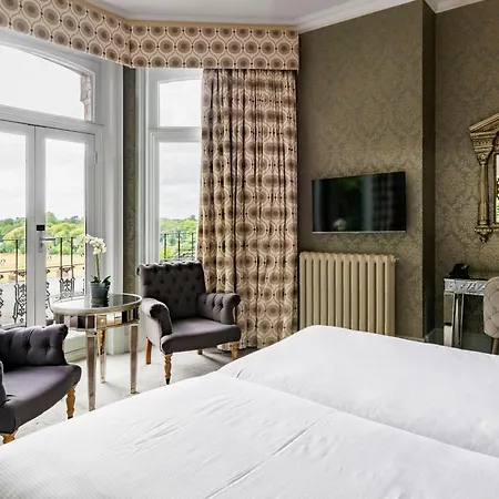 The Petersham-2