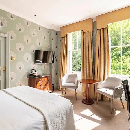 The Petersham-3