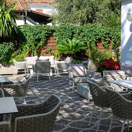 Hotel Helios-2