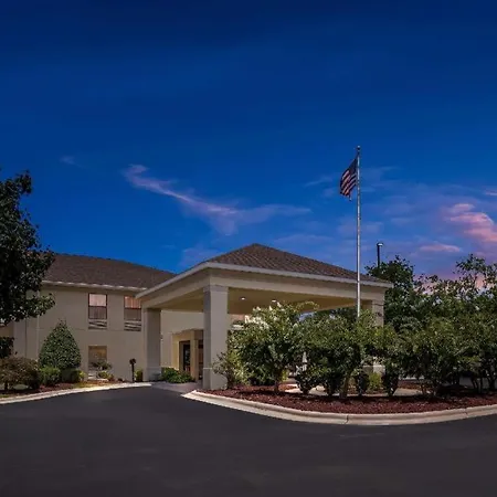 Comfort Inn Clinton-3