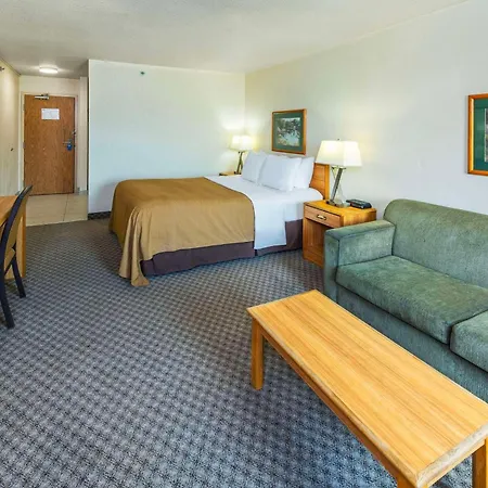 Rodeway Inn-3