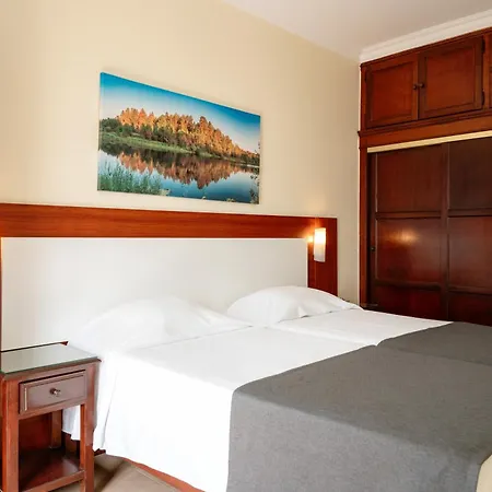 Hotel Avenida Praia-3