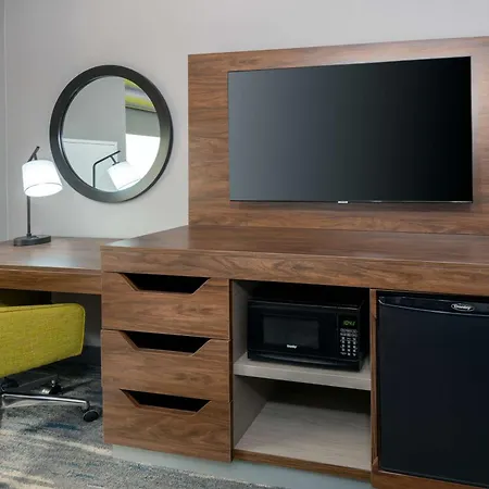 Hampton Inn & Suites Cleveland-Beachwood-2