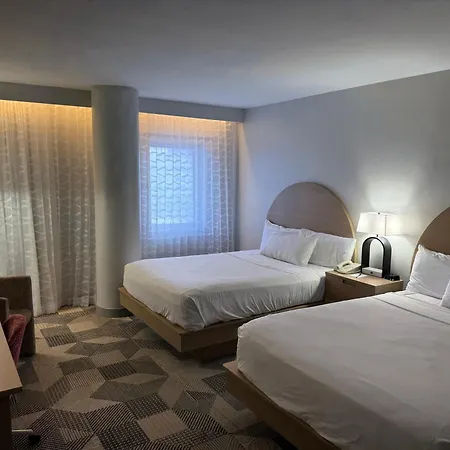 Miami International Airport Hotel-3