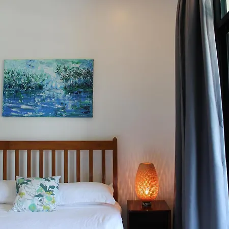 Pacific Crown Hotel-3