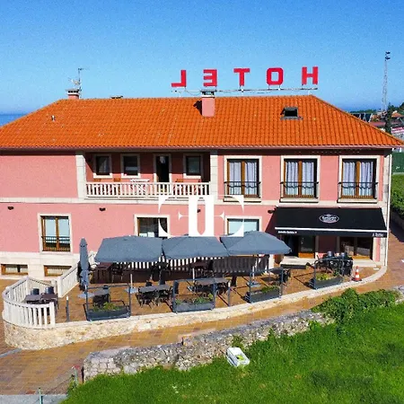 Hotel A Raiña-3